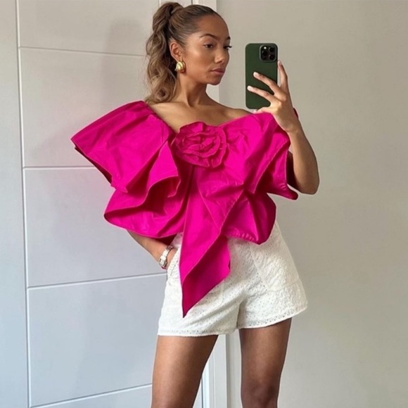 ZARA Hot Pink Asymmetrical One Shoulder Ruffle Flower Volume Top NWOT - Picture 1 of 5